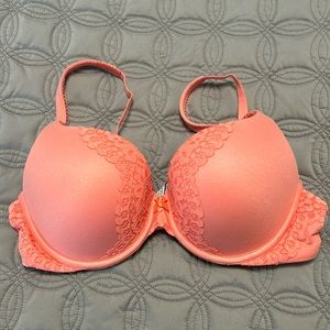 NWOT Victoria’s Secret bra